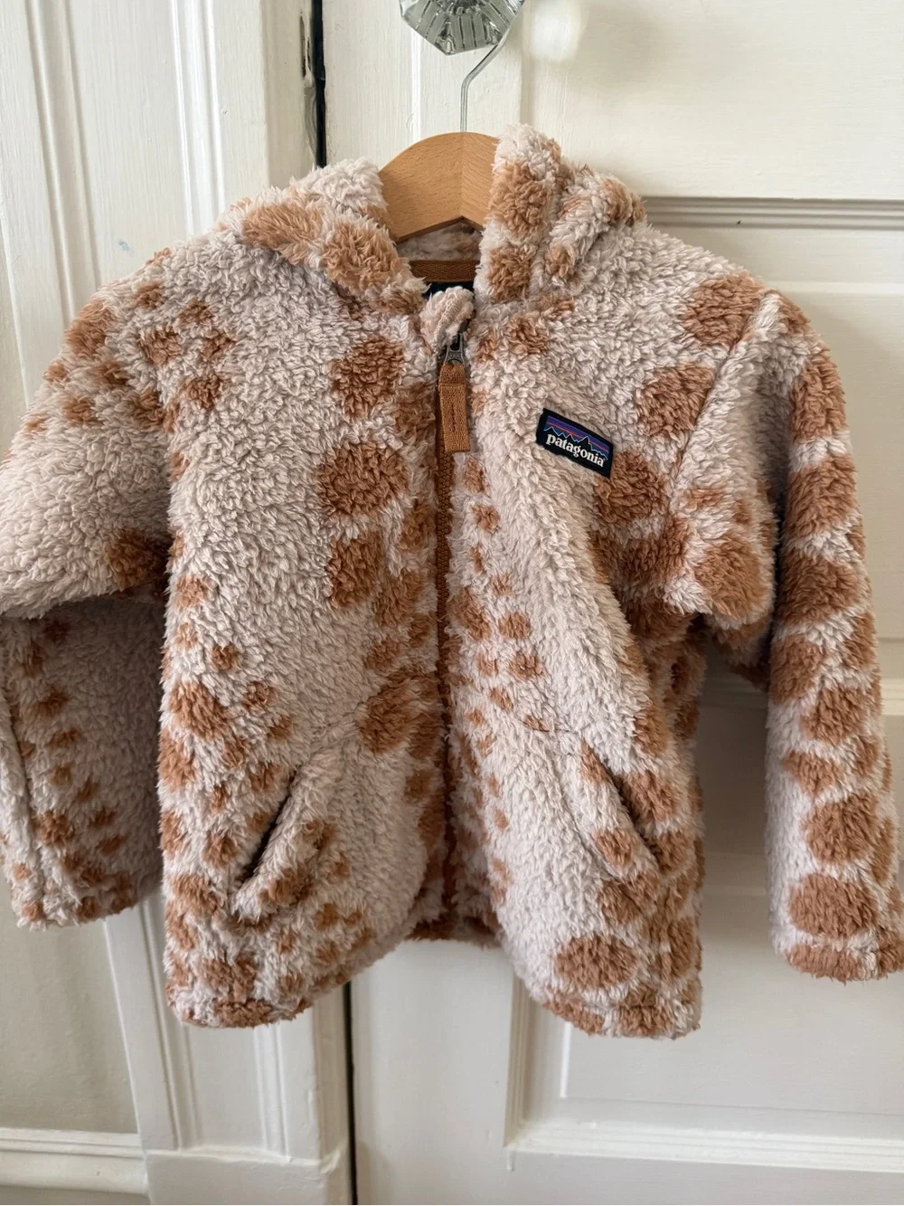 NWT Patagonia Kids' Brown Spotted Fleece Hooded Jacket